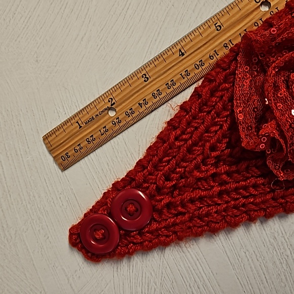 Red sequin bow detail on red knit headband wrap button detail festive holiday - Picture 6 of 7
